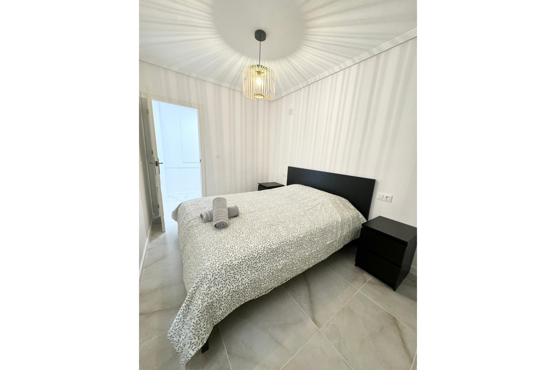 Herverkoop - Appartement -
Torrevieja - Centro