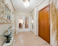 Herverkoop - Appartement -
Torrevieja - Centro