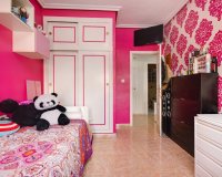 Herverkoop - Appartement -
Torrevieja - Centro