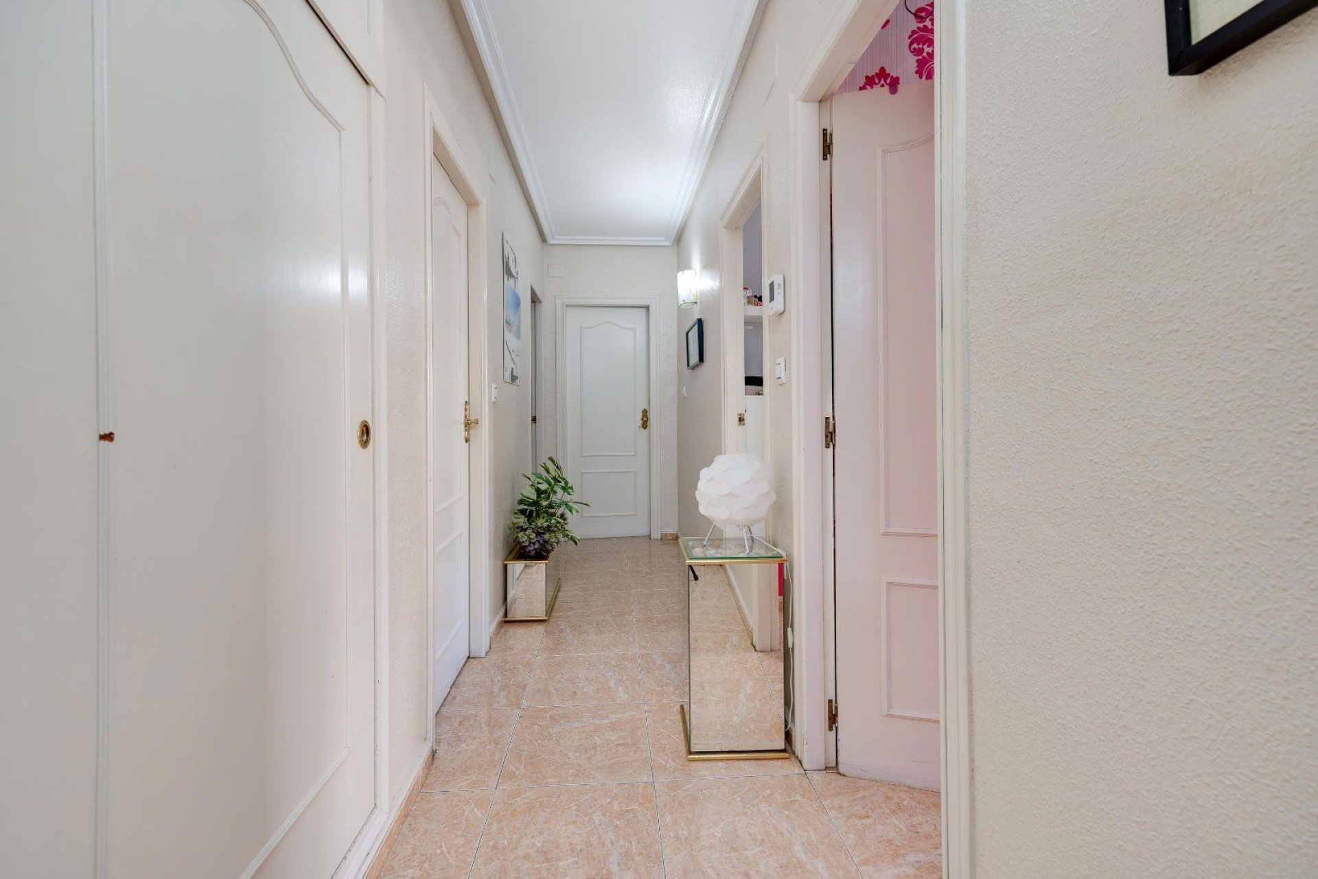 Herverkoop - Appartement -
Torrevieja - Centro