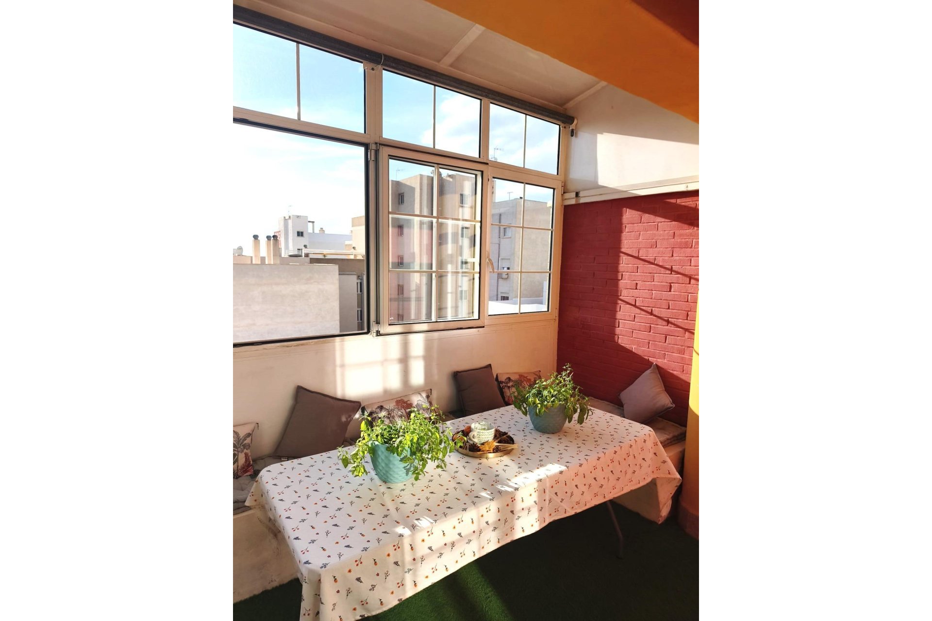 Herverkoop - Appartement -
Torrevieja - Centro