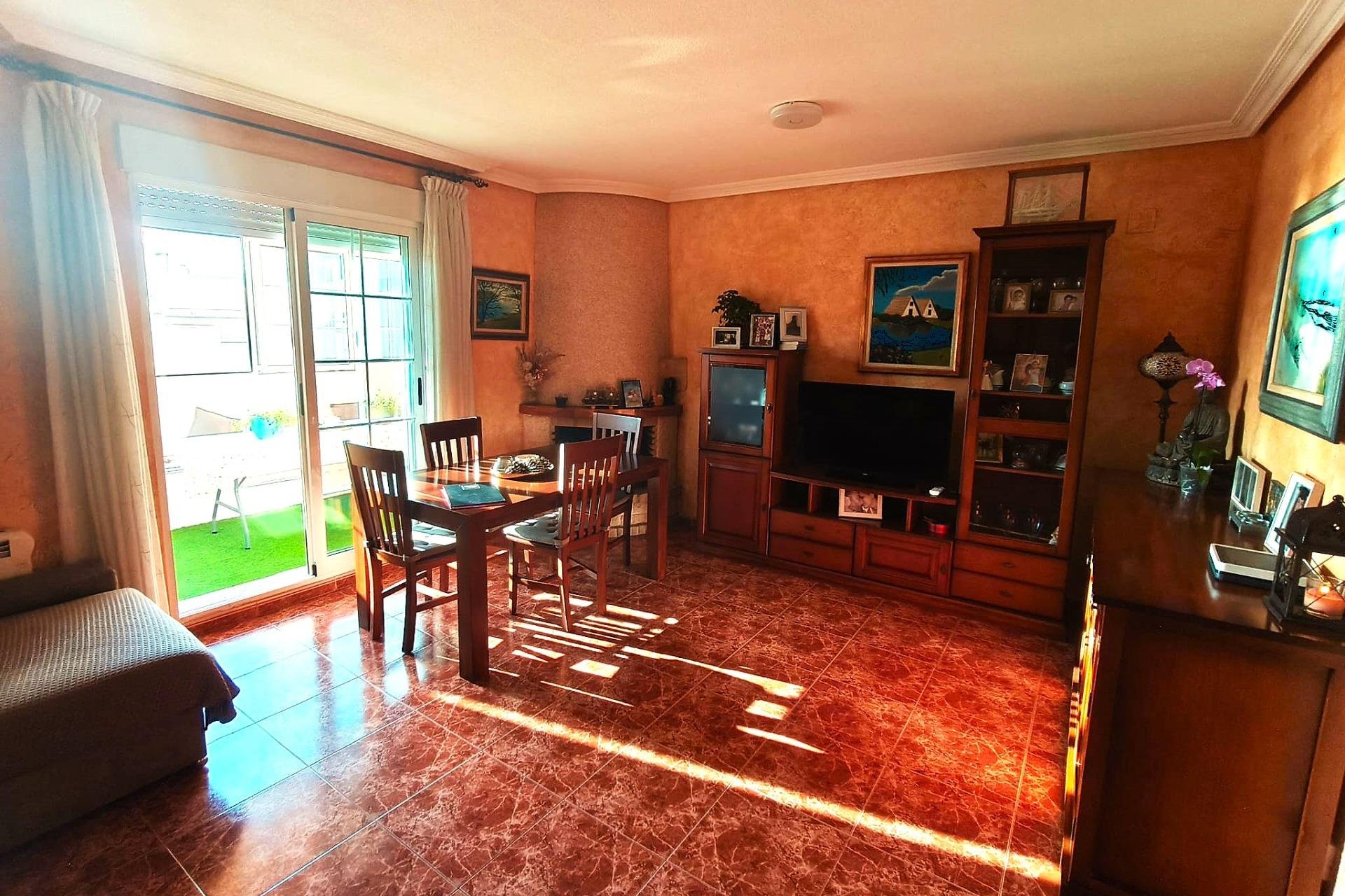 Herverkoop - Appartement -
Torrevieja - Centro