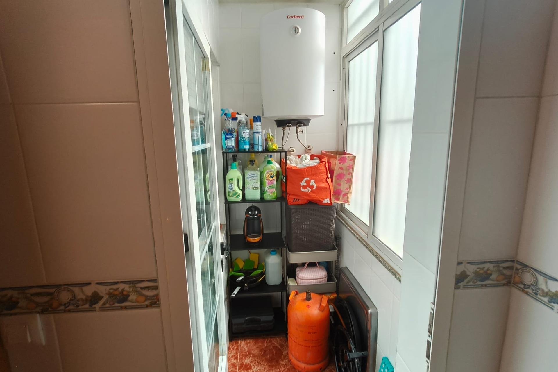 Herverkoop - Appartement -
Torrevieja - Centro