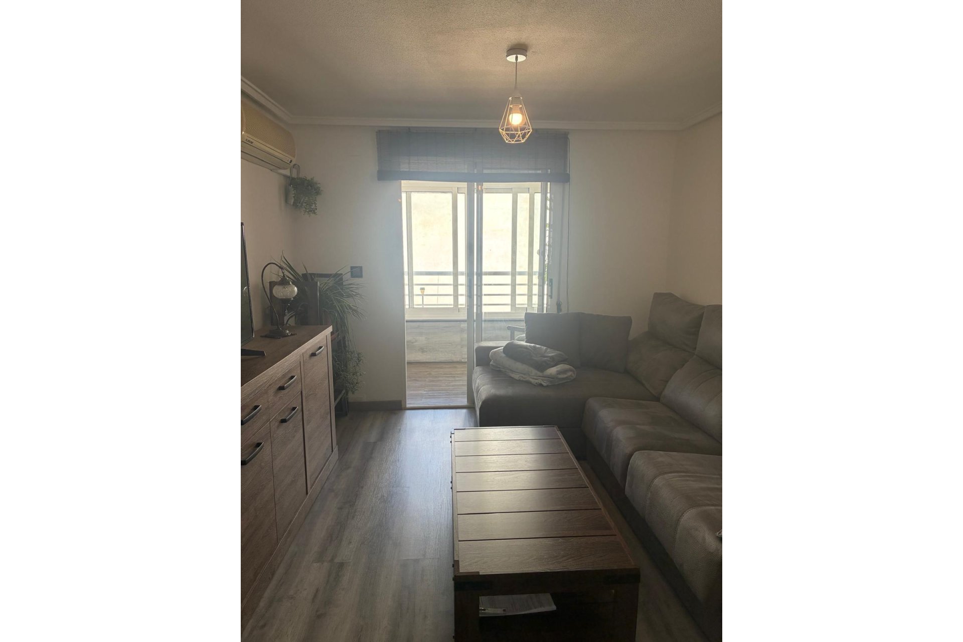 Herverkoop - Appartement -
Torrevieja - Centro