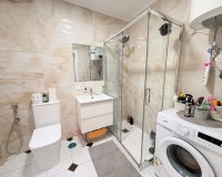 Herverkoop - Appartement -
Torrevieja - Centro