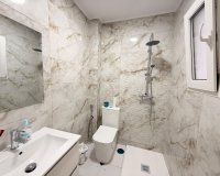 Herverkoop - Appartement -
Torrevieja - Centro