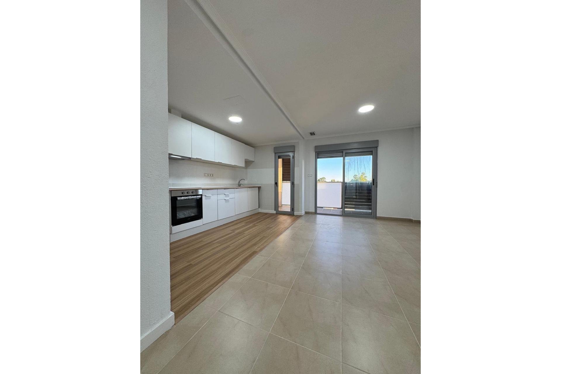Herverkoop - Appartement -
Torrevieja - Centro