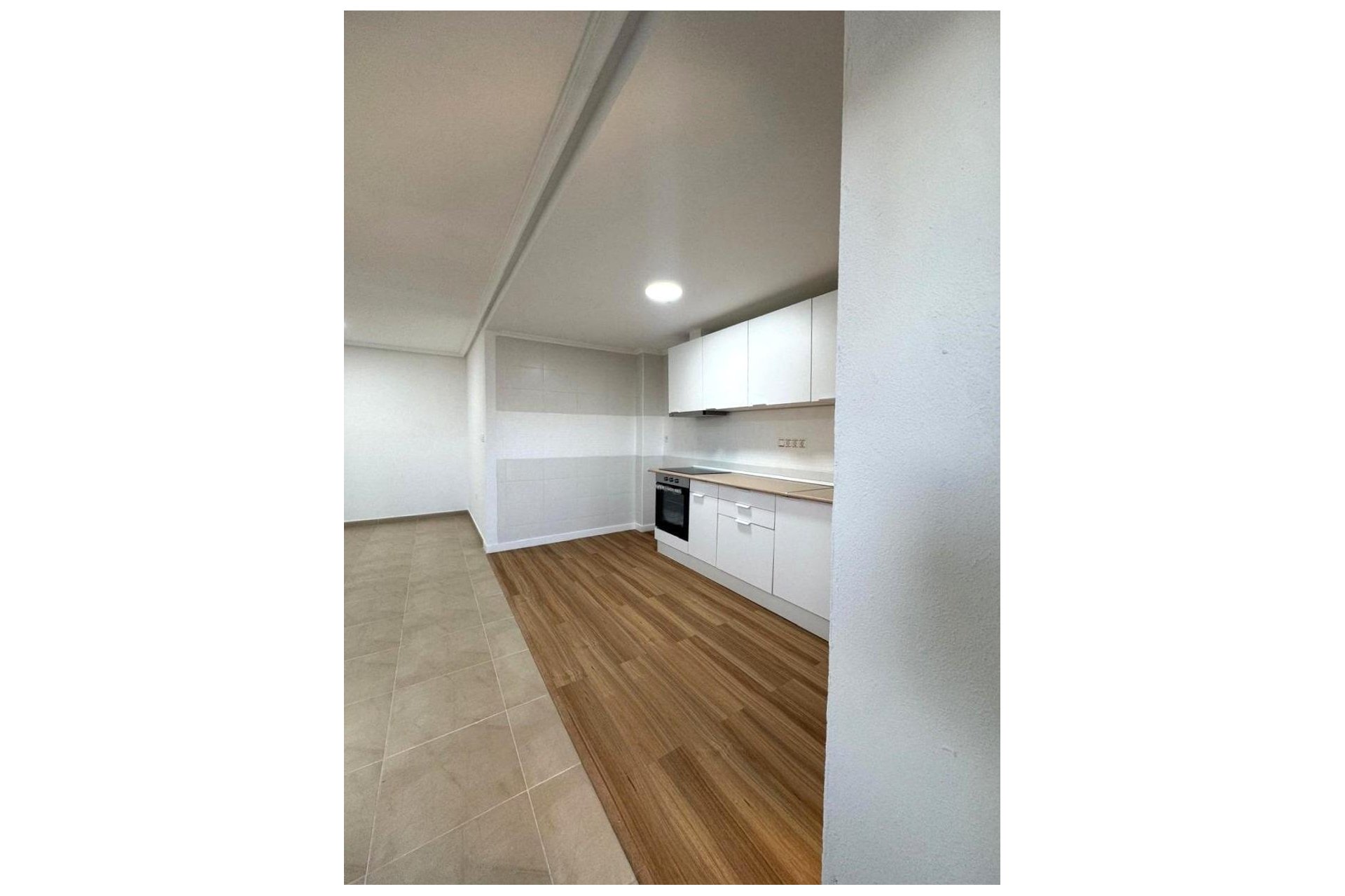 Herverkoop - Appartement -
Torrevieja - Centro