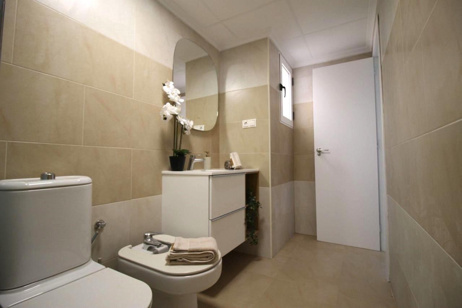 Herverkoop - Appartement -
Torrevieja - Centro