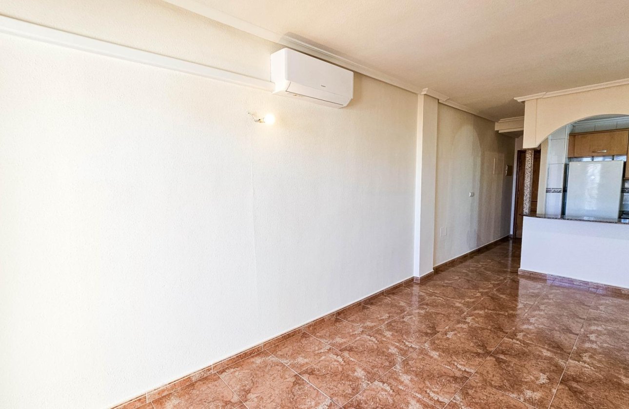 Herverkoop - Appartement -
Torrevieja - Centro