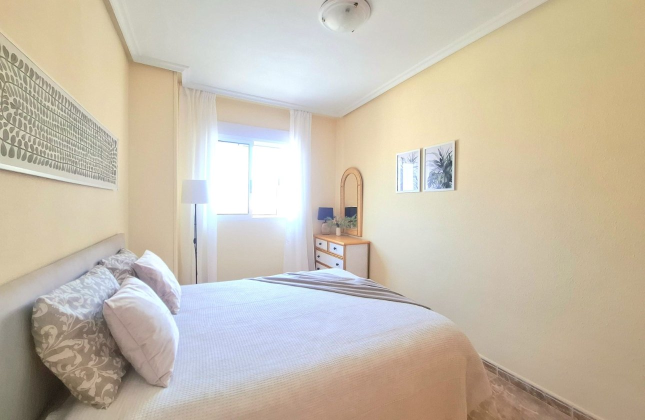 Herverkoop - Appartement -
Torrevieja - Costa Blanca