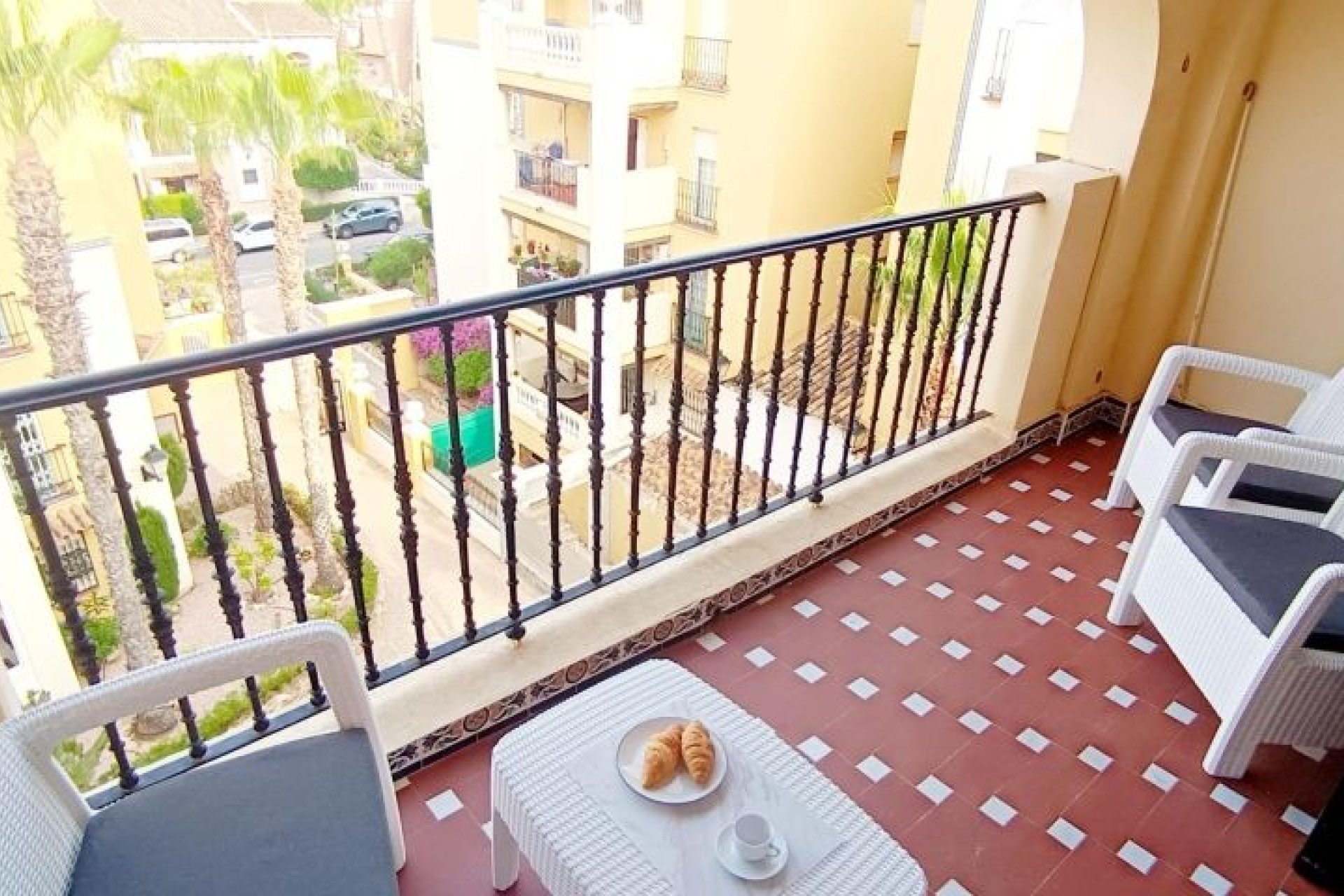 Herverkoop - Appartement -
Torrevieja - Costa Blanca