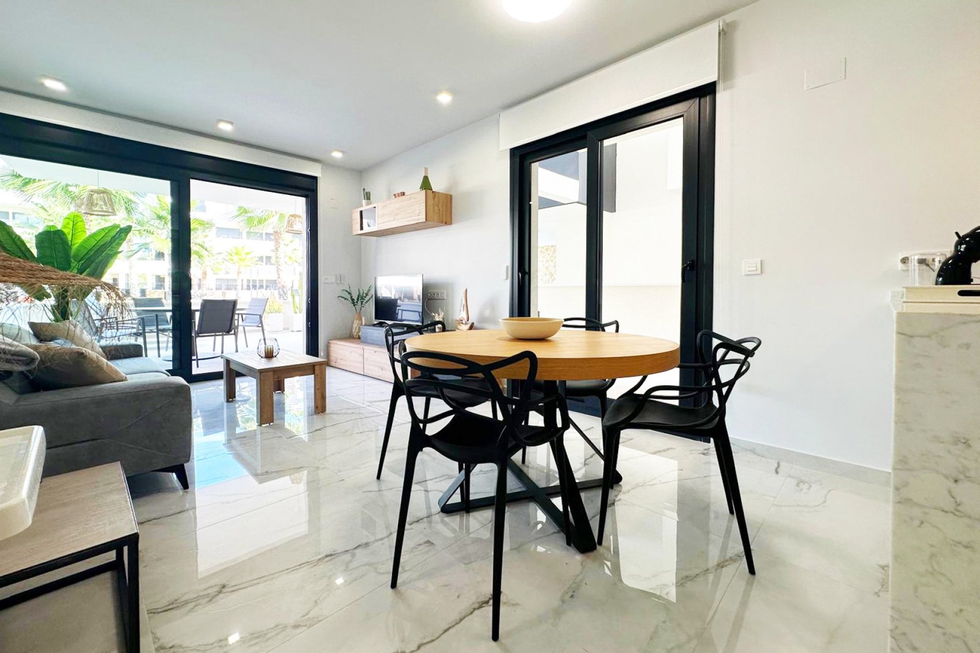 Herverkoop - Appartement -
Torrevieja - Costa Blanca