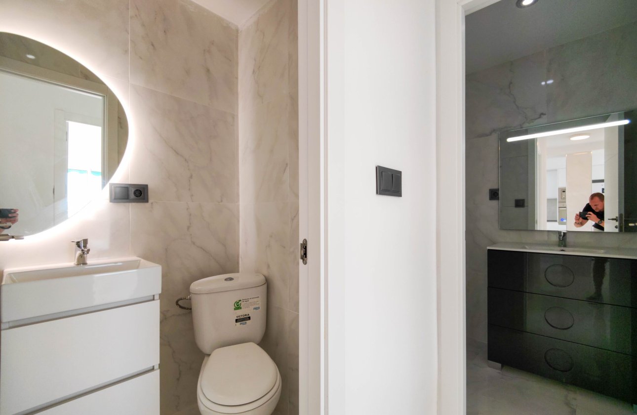 Herverkoop - Appartement -
Torrevieja - Costa Blanca