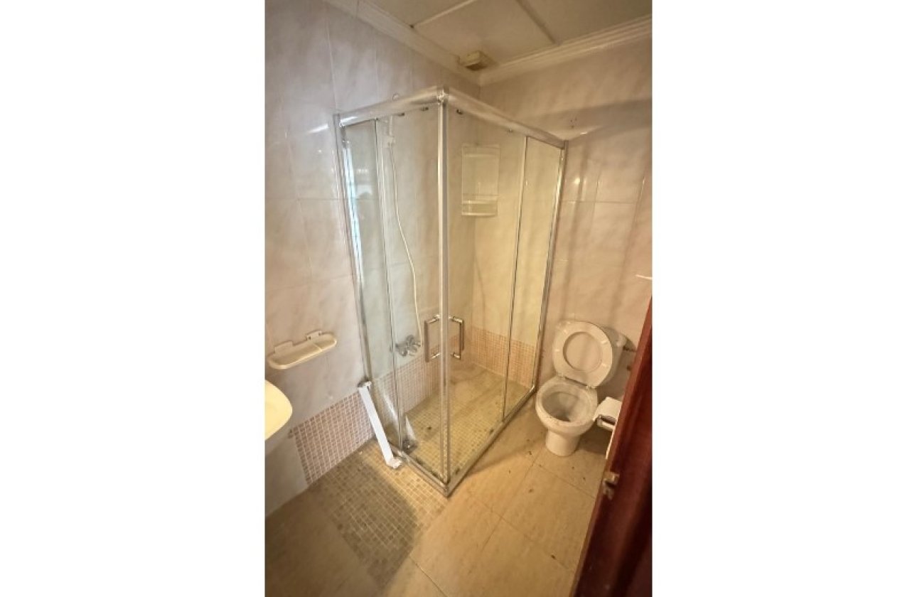 Herverkoop - Appartement -
Torrevieja - Costa Blanca