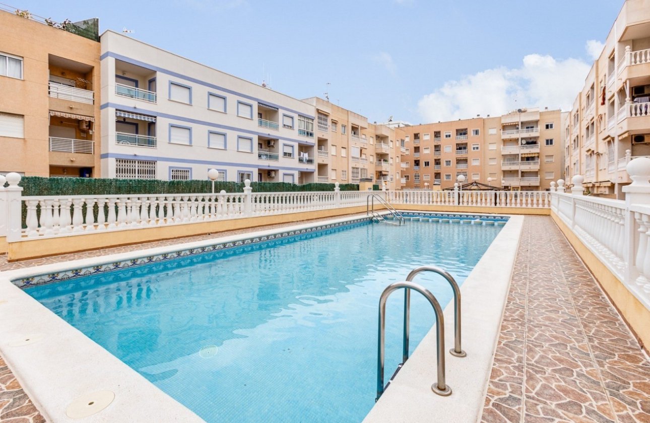 Herverkoop - Appartement -
Torrevieja - Costa Blanca