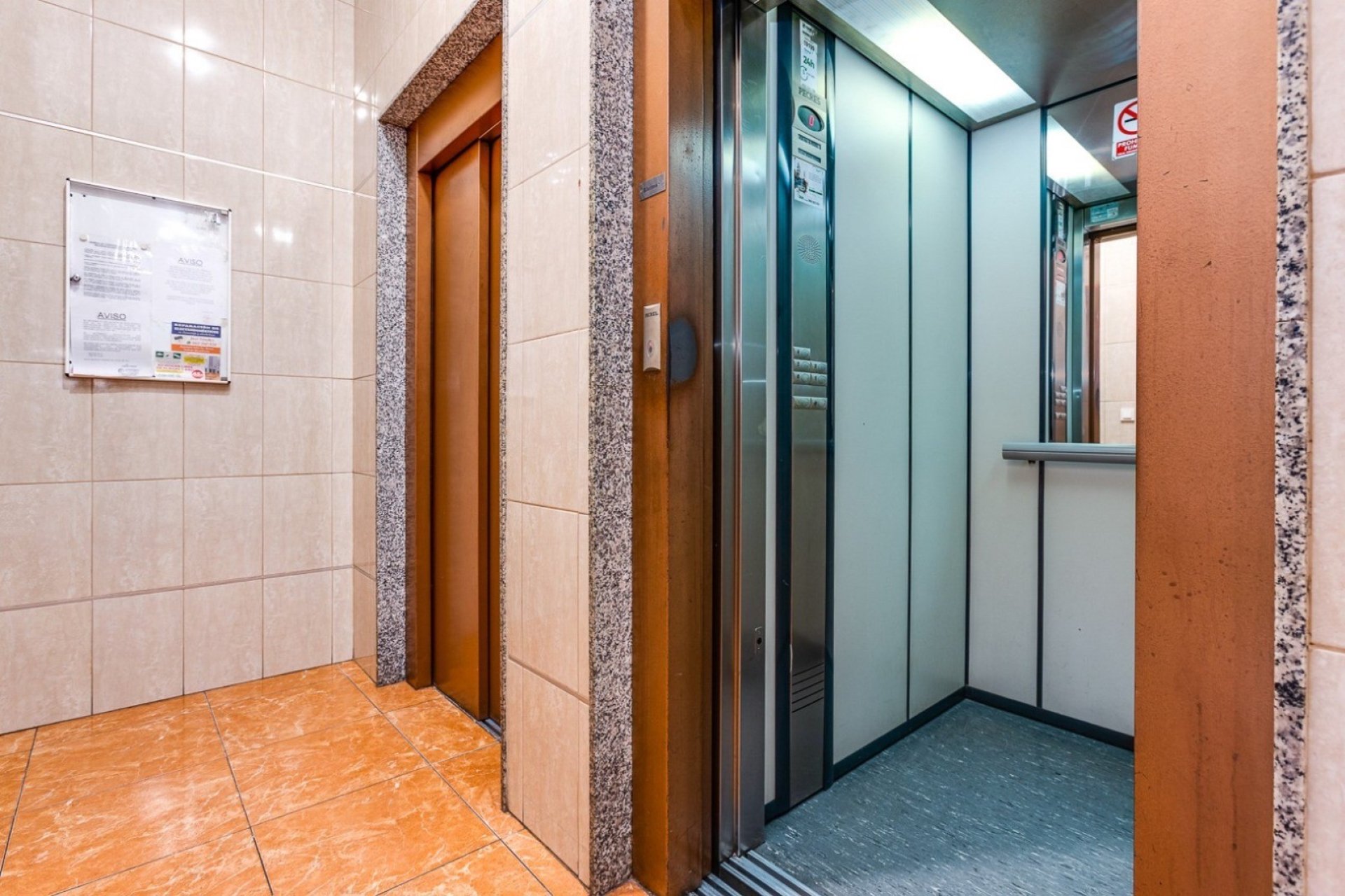 Herverkoop - Appartement -
Torrevieja - Costa Blanca