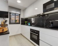 Herverkoop - Appartement -
Torrevieja - Costa Blanca