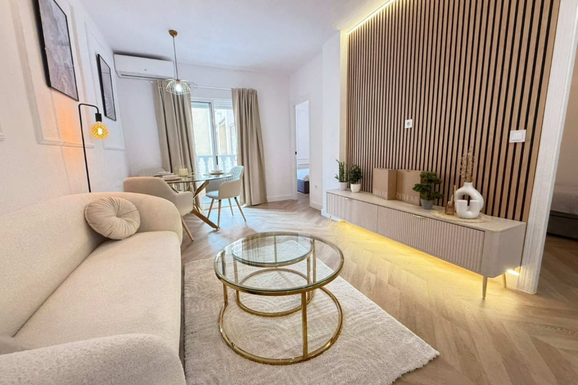 Herverkoop - Appartement -
Torrevieja - Costa Blanca