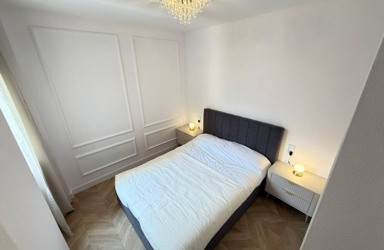 Herverkoop - Appartement -
Torrevieja - Costa Blanca