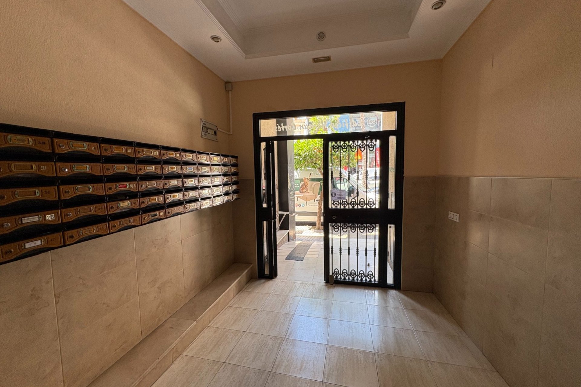 Herverkoop - Appartement -
Torrevieja - Costa Blanca