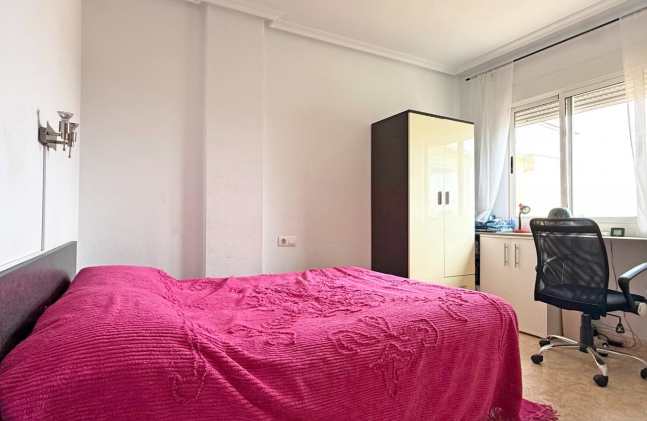 Herverkoop - Appartement -
Torrevieja - Costa Blanca