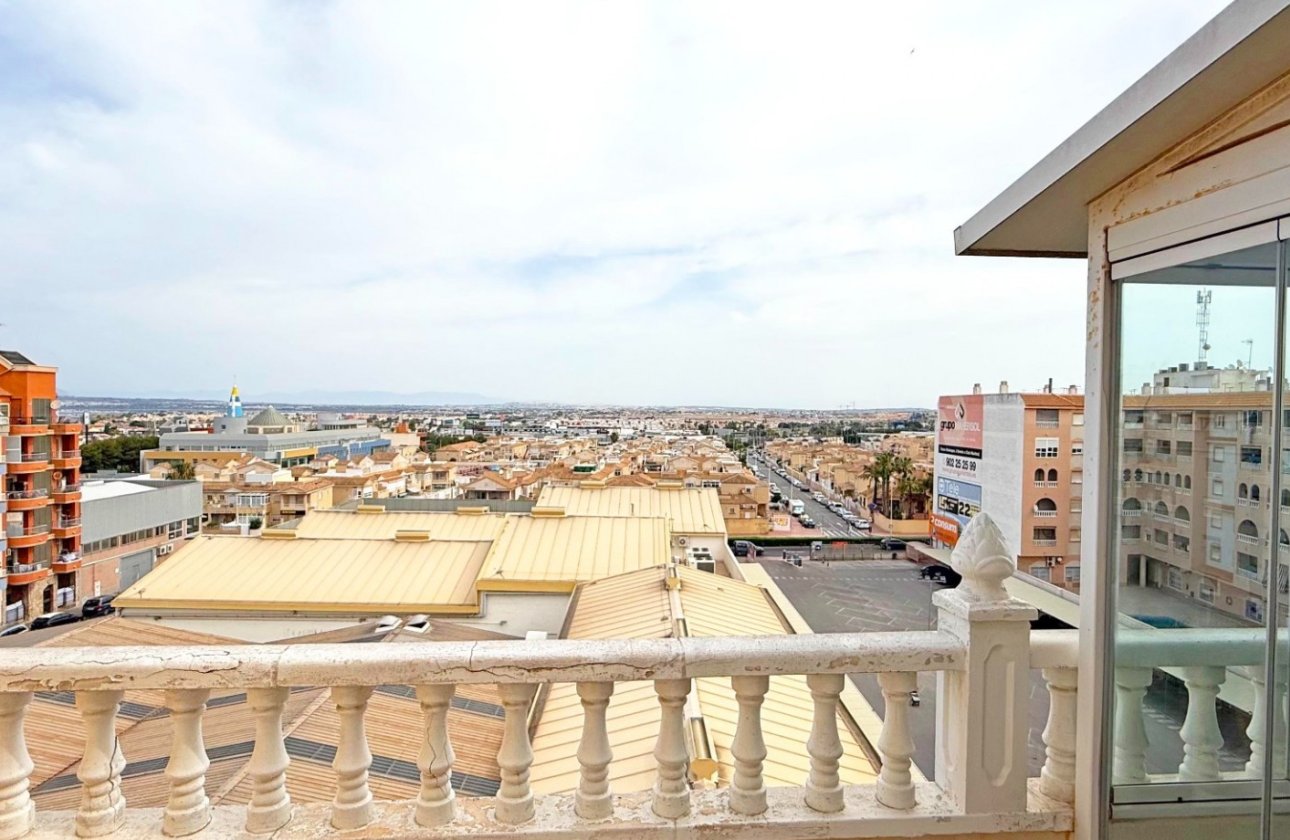 Herverkoop - Appartement -
Torrevieja - Costa Blanca