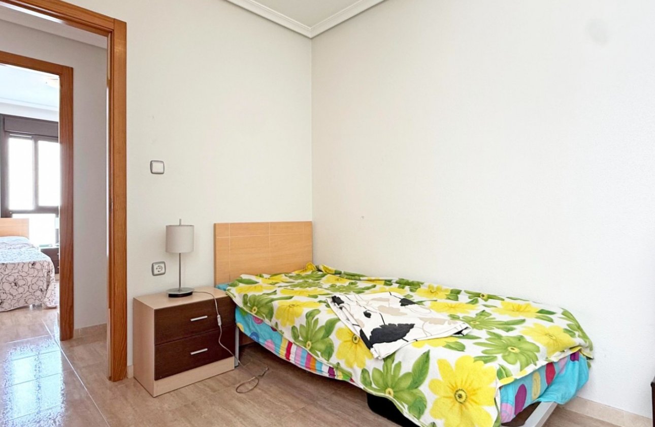 Herverkoop - Appartement -
Torrevieja - Costa Blanca