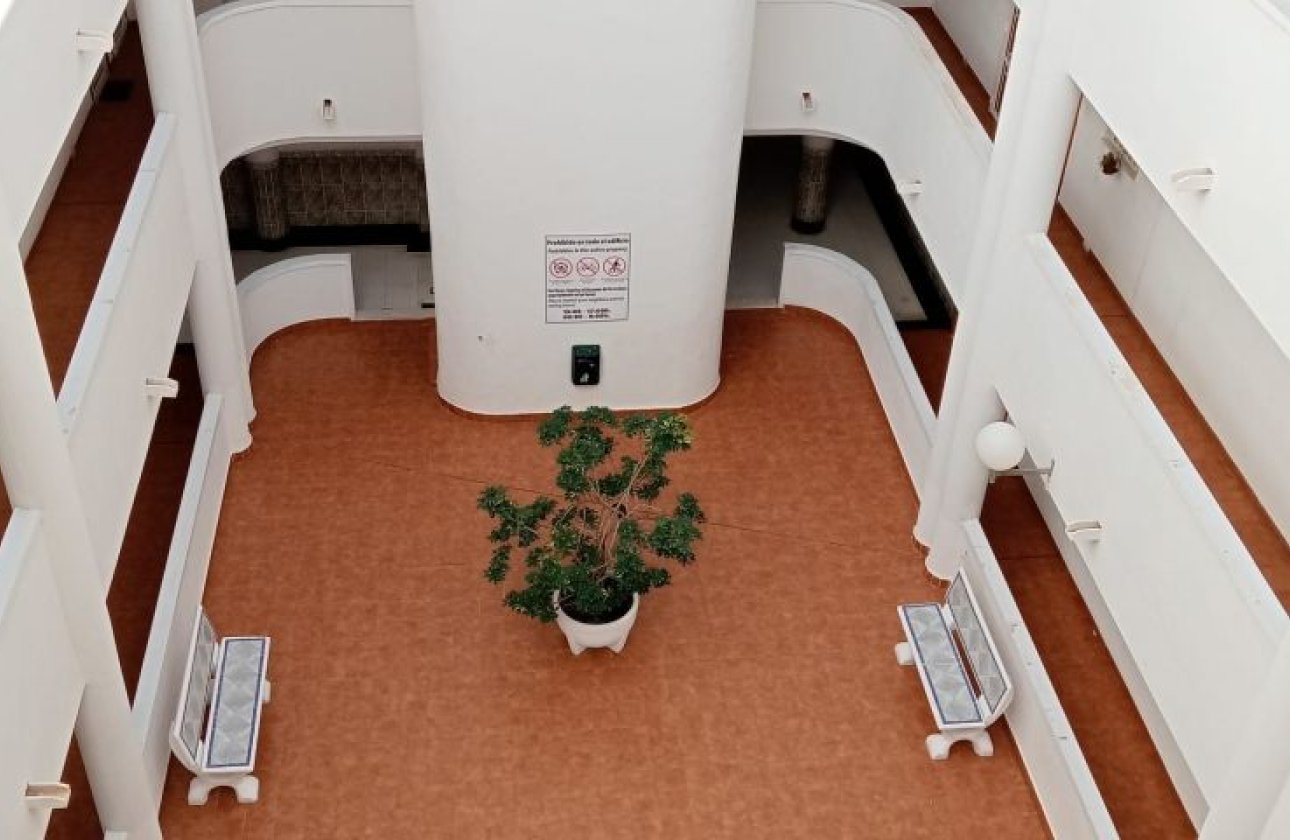 Herverkoop - Appartement -
Torrevieja - Costa Blanca