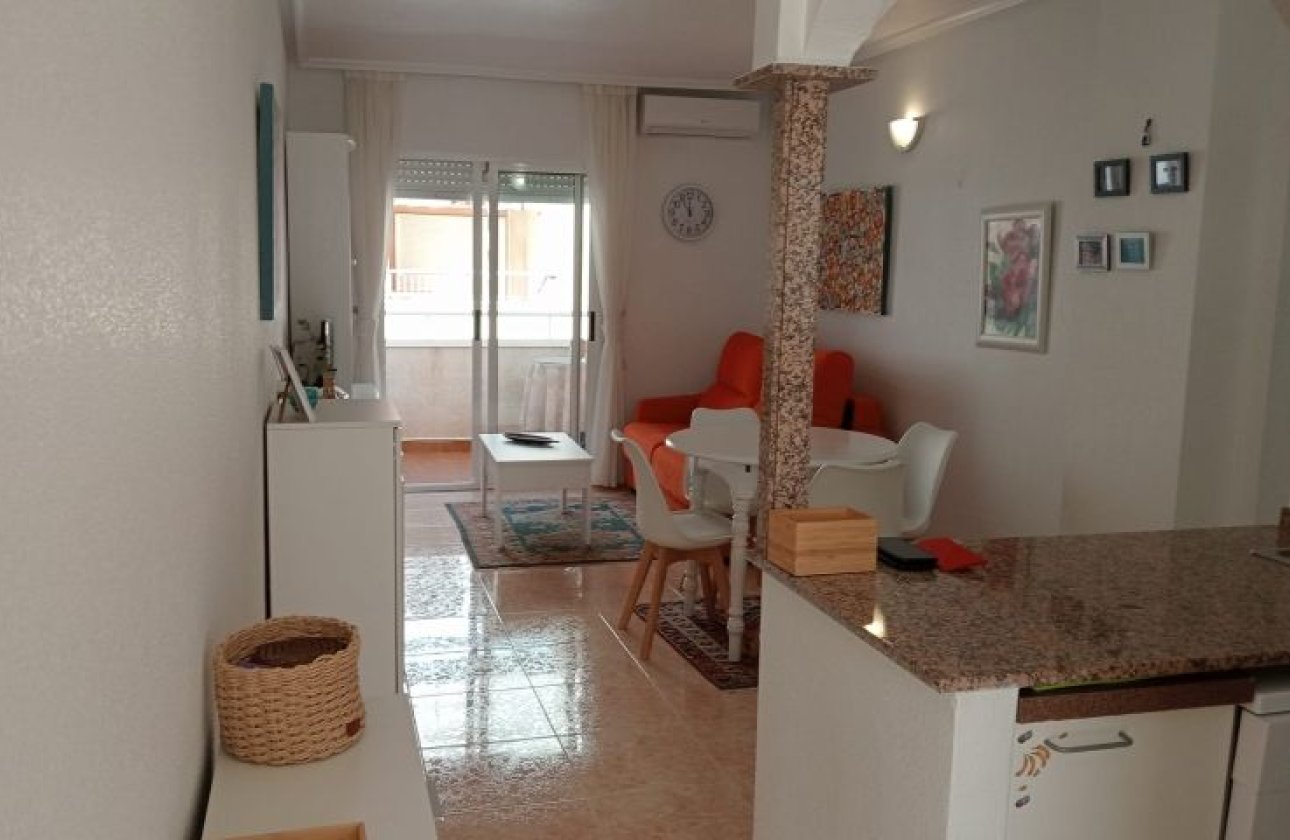 Herverkoop - Appartement -
Torrevieja - Costa Blanca
