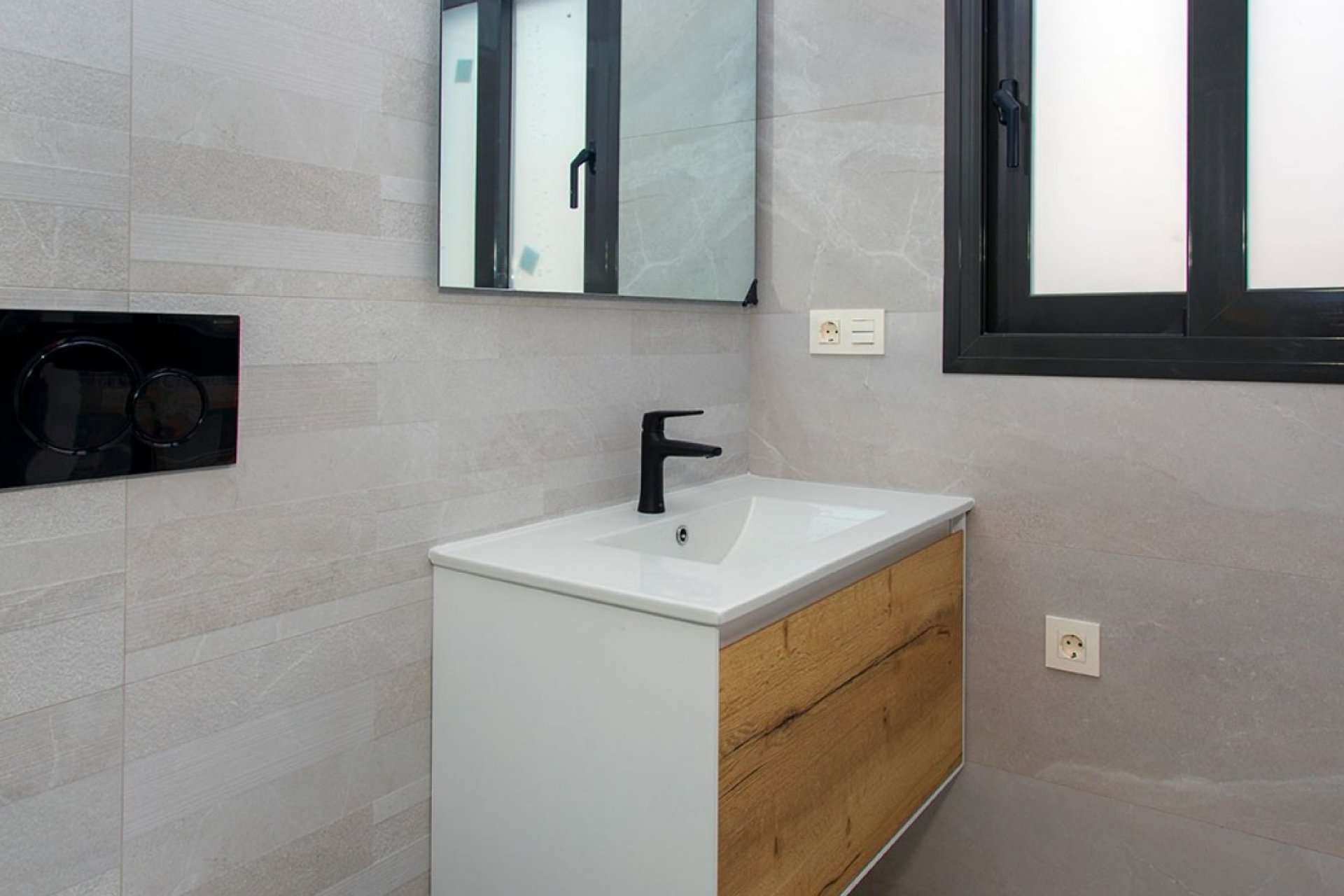 Herverkoop - Appartement -
Torrevieja - Costa Blanca