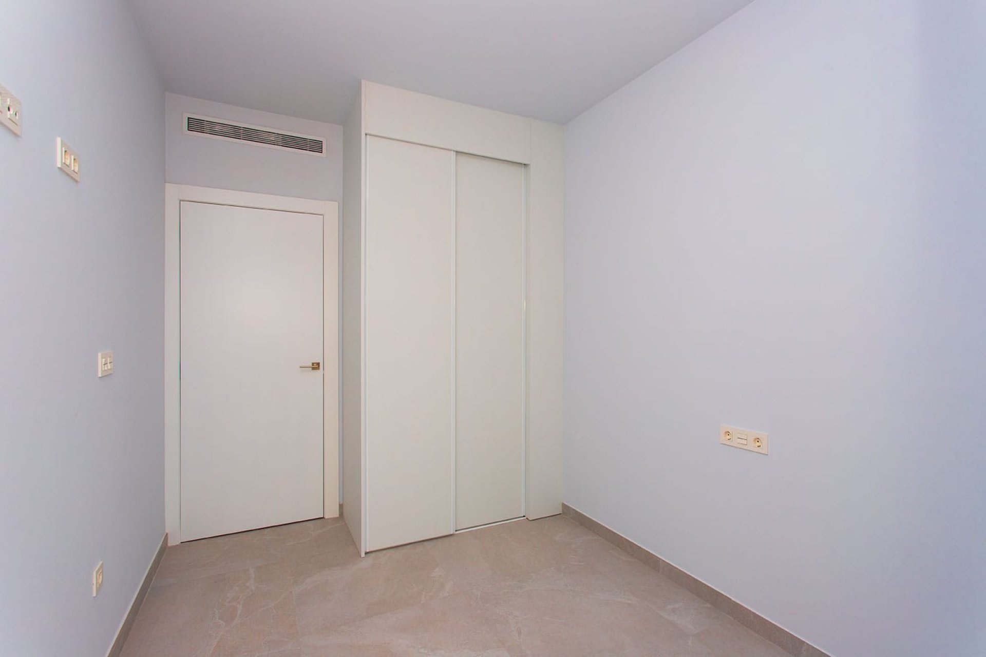 Herverkoop - Appartement -
Torrevieja - Costa Blanca