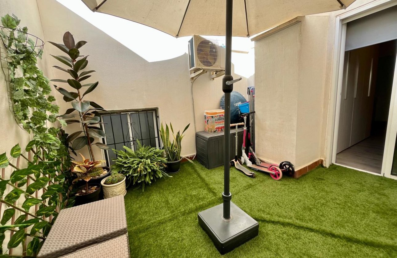 Herverkoop - Appartement -
Torrevieja - Costa Blanca