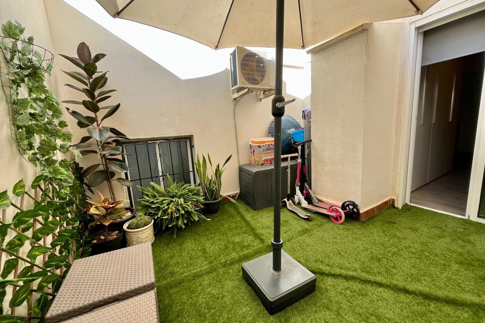 Herverkoop - Appartement -
Torrevieja - Costa Blanca