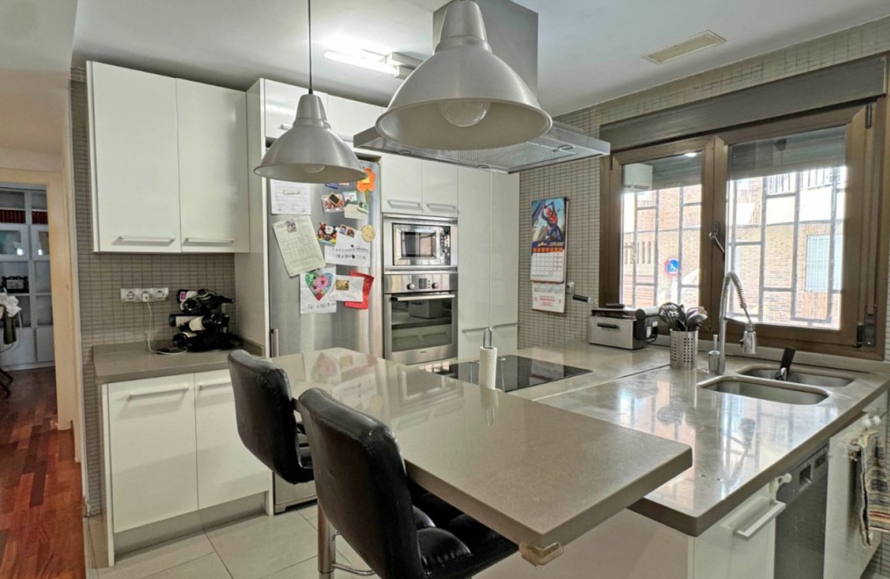 Herverkoop - Appartement -
Torrevieja - Costa Blanca