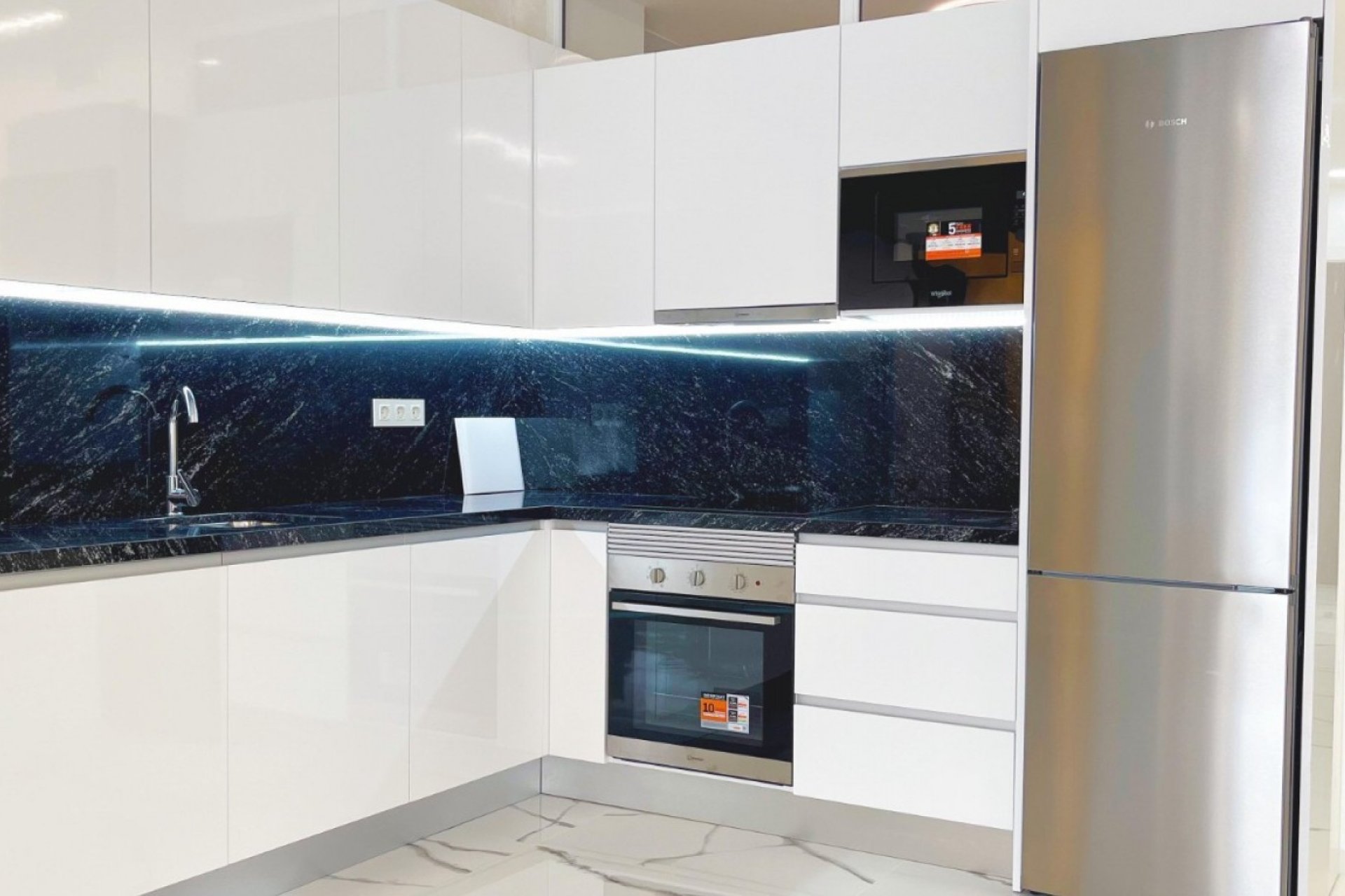 Herverkoop - Appartement -
Torrevieja - Costa Blanca