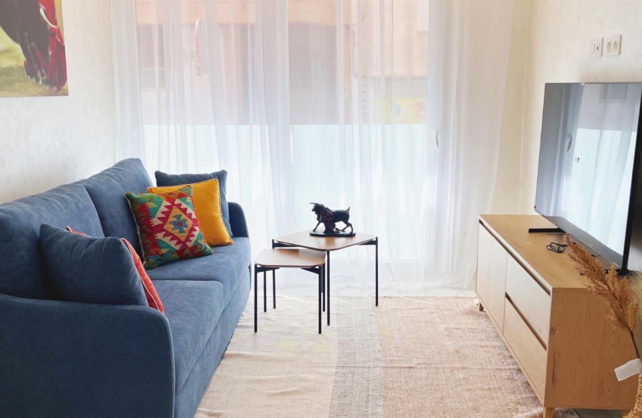 Herverkoop - Appartement -
Torrevieja - Costa Blanca