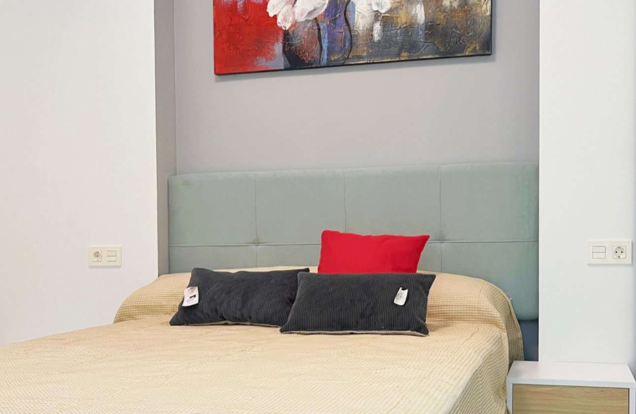 Herverkoop - Appartement -
Torrevieja - Costa Blanca