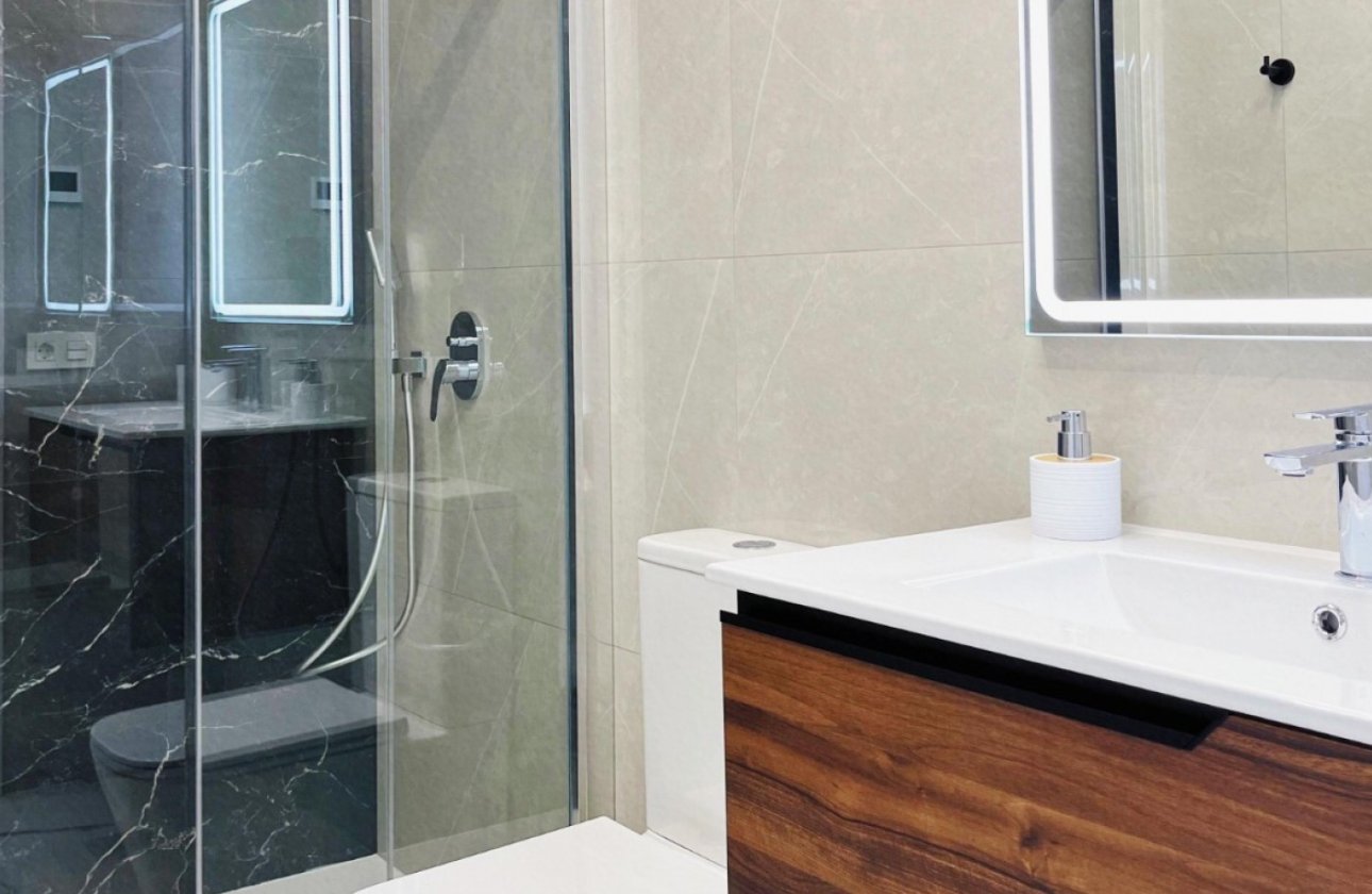 Herverkoop - Appartement -
Torrevieja - Costa Blanca