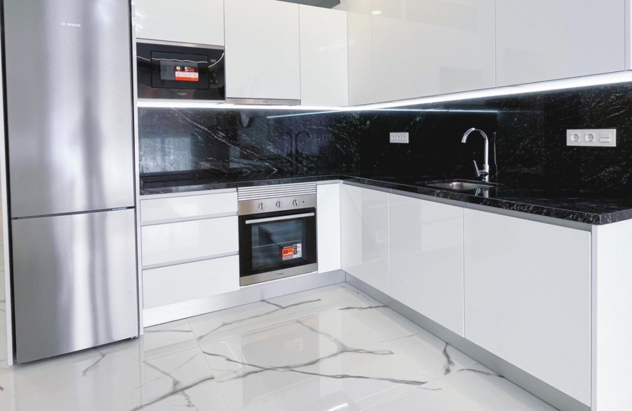 Herverkoop - Appartement -
Torrevieja - Costa Blanca