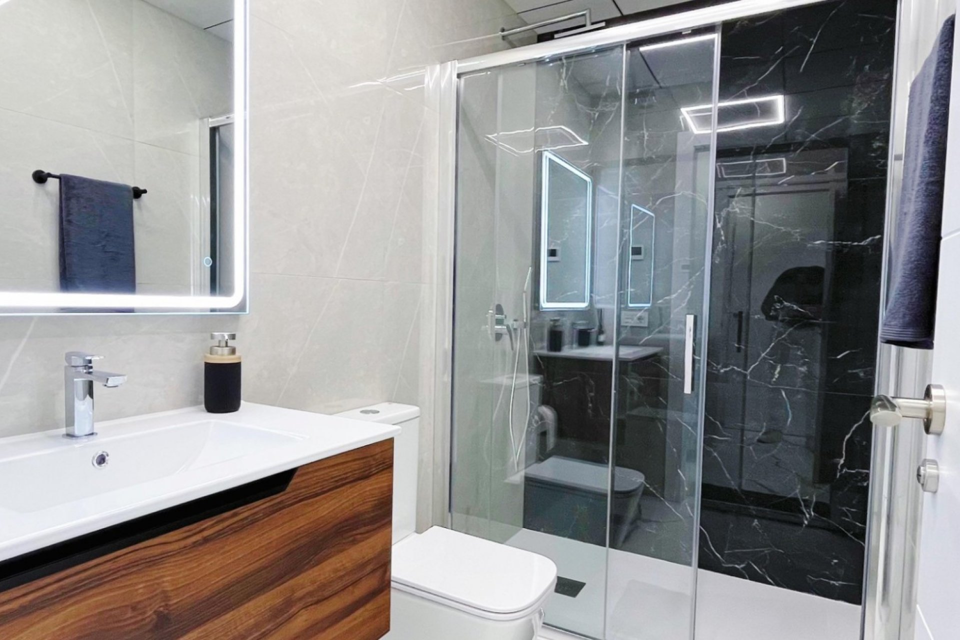 Herverkoop - Appartement -
Torrevieja - Costa Blanca