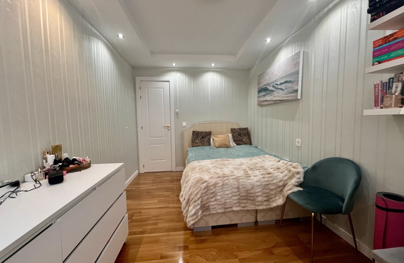 Herverkoop - Appartement -
Torrevieja - Costa Blanca