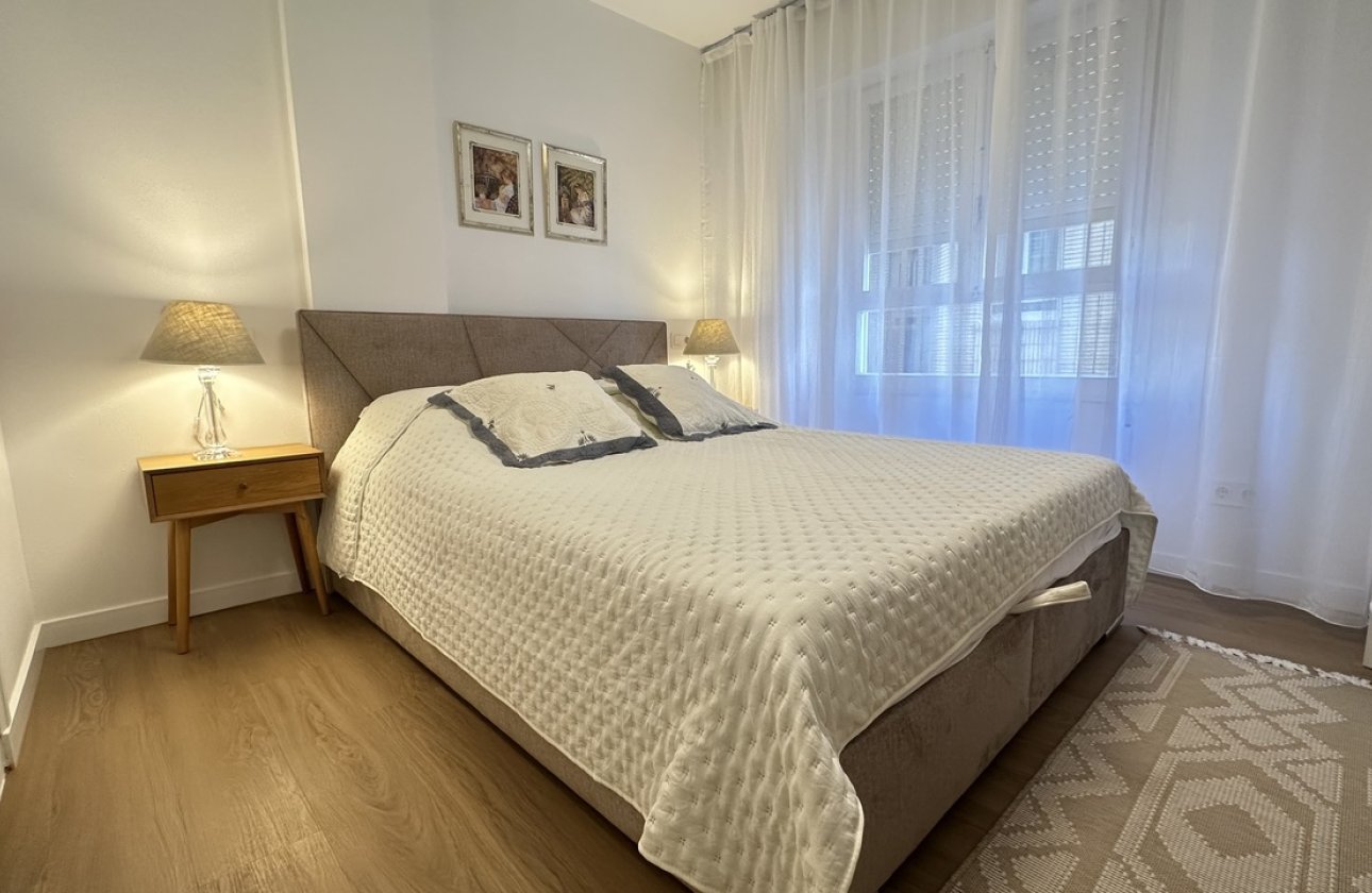 Herverkoop - Appartement -
Torrevieja - Costa Blanca