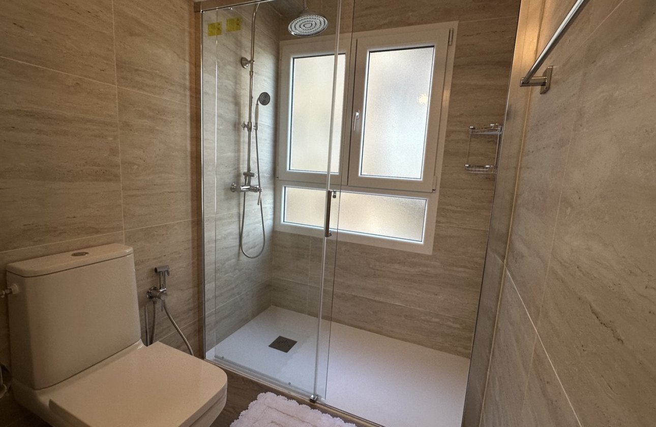 Herverkoop - Appartement -
Torrevieja - Costa Blanca