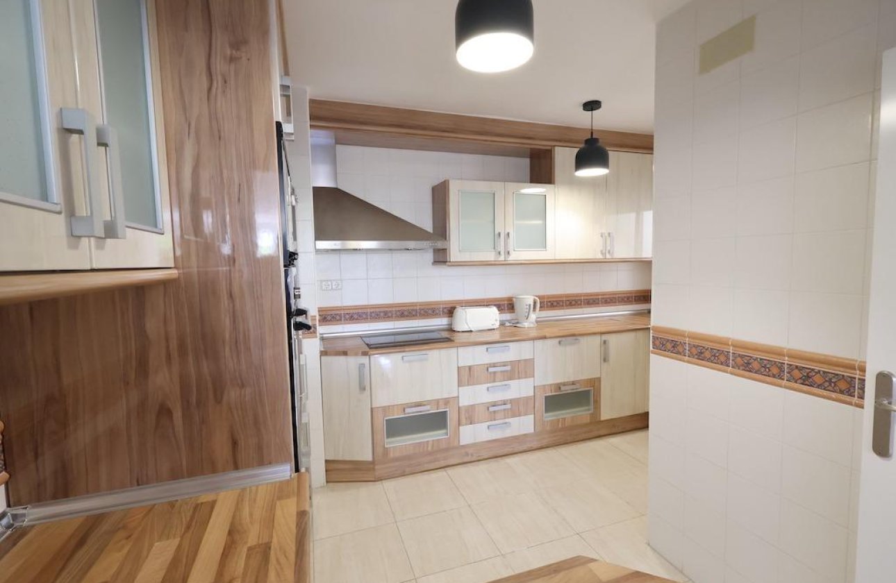 Herverkoop - Appartement -
Torrevieja - Costa Blanca