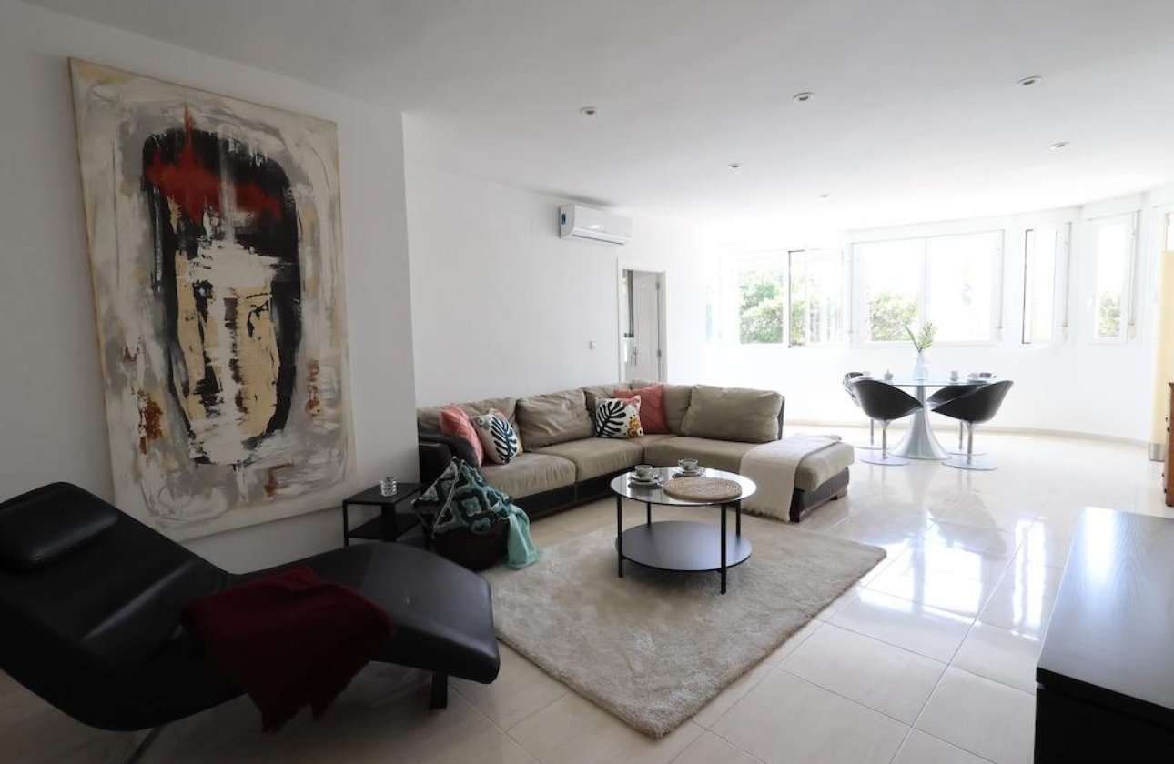 Herverkoop - Appartement -
Torrevieja - Costa Blanca