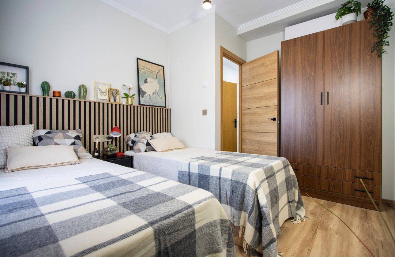 Herverkoop - Appartement -
Torrevieja - Costa Blanca