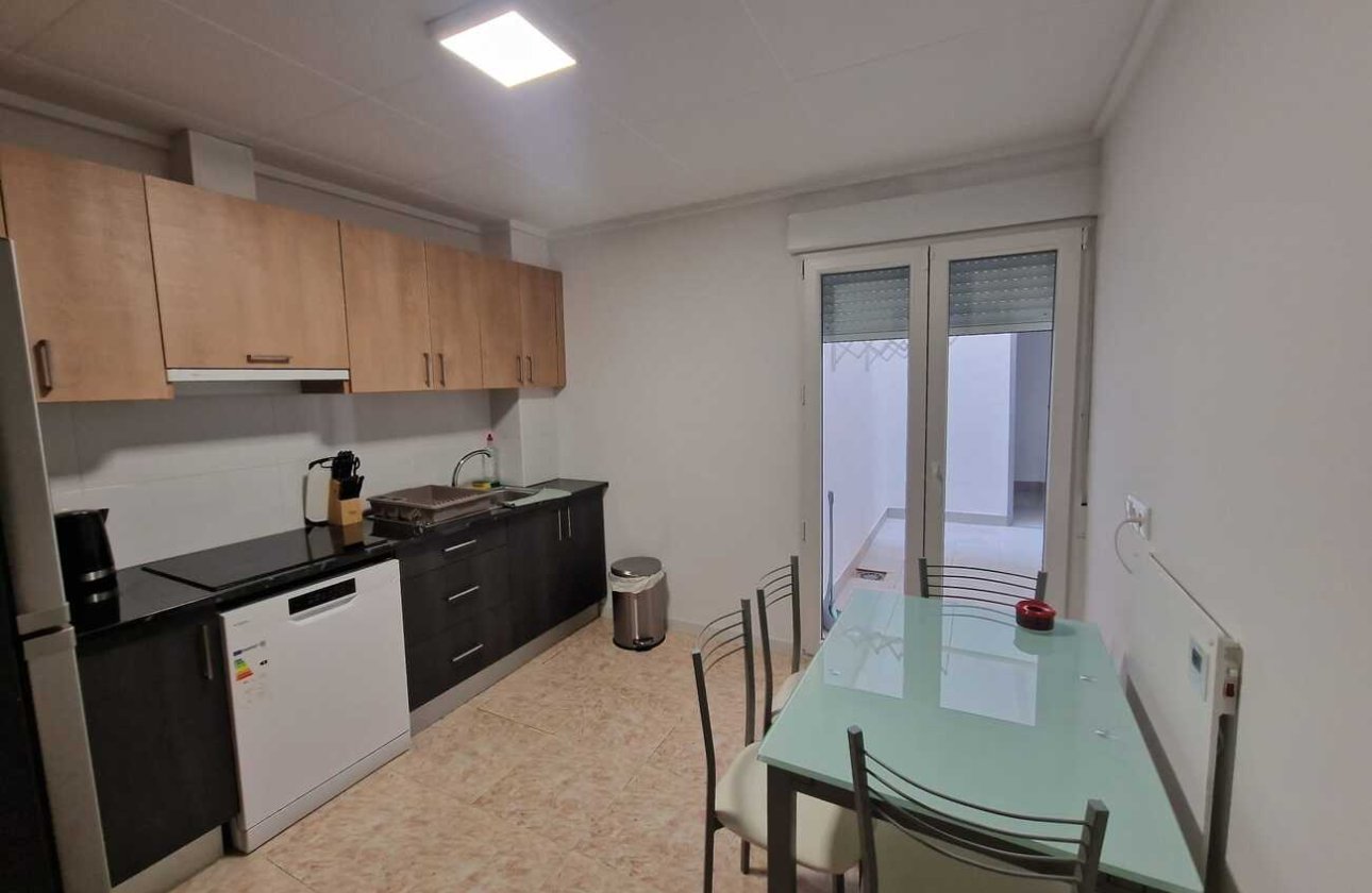 Herverkoop - Appartement -
Torrevieja - Costa Blanca