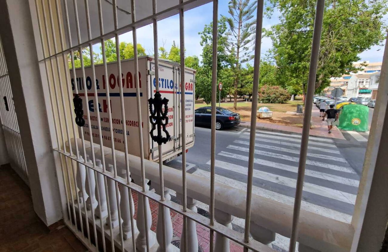 Herverkoop - Appartement -
Torrevieja - Costa Blanca