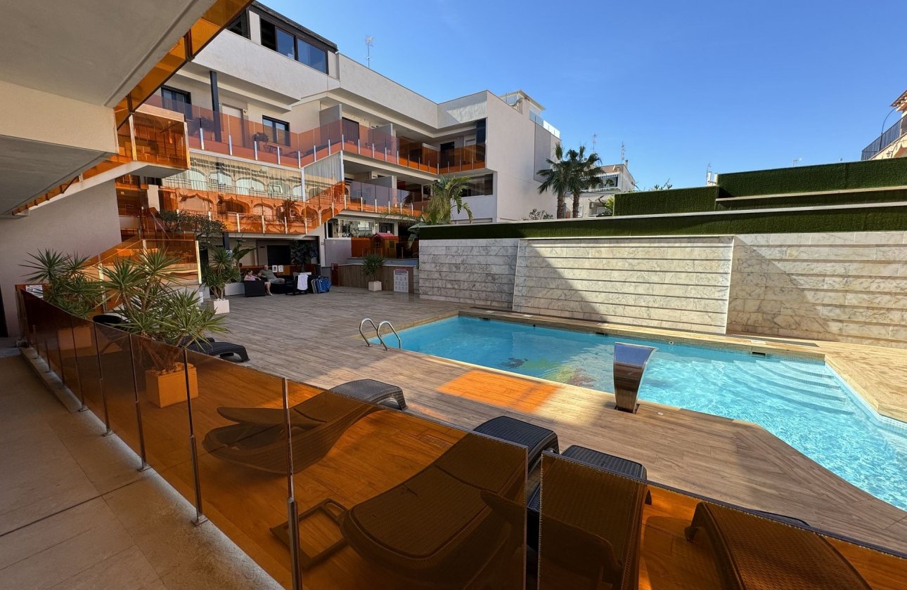 Herverkoop - Appartement -
Torrevieja - Costa Blanca